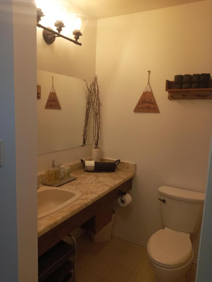Village Center 2 Bedroom Condo Big White Εξωτερικό φωτογραφία