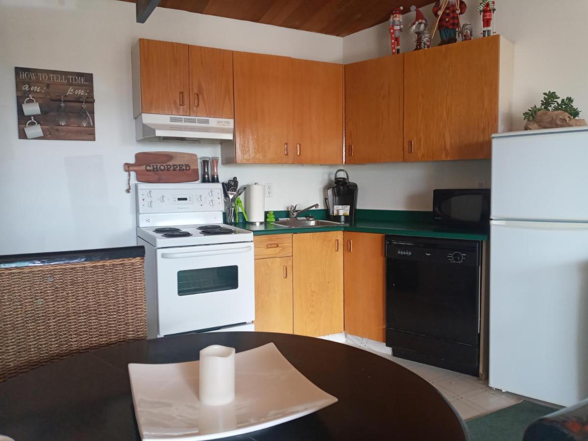 Village Center 2 Bedroom Condo Big White Εξωτερικό φωτογραφία
